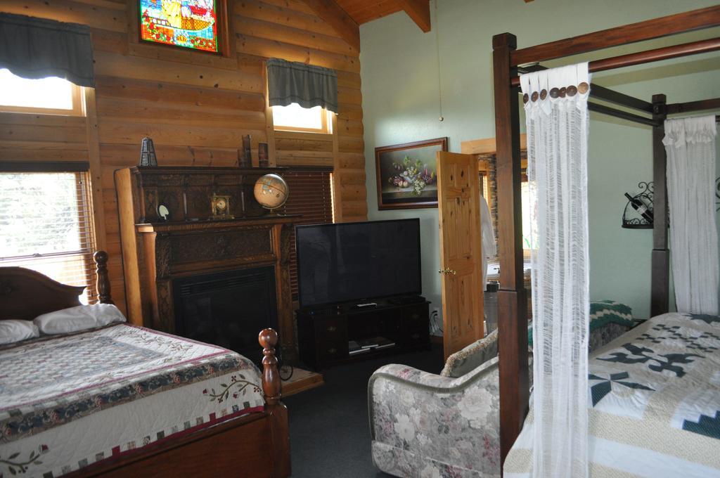 Elkwood Manor Bed & Breakfast Pagosa Springs Bagian luar foto